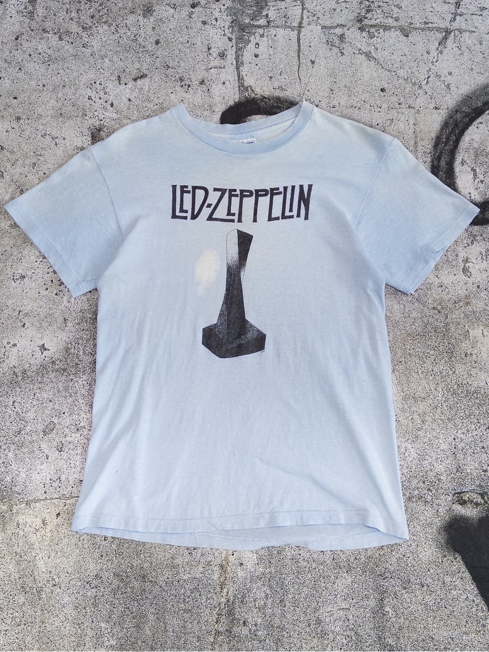RARE Vtg 1983 Led Zeppelin Obelisk T-Shirt Light Blue Blue, M, Single Stitch